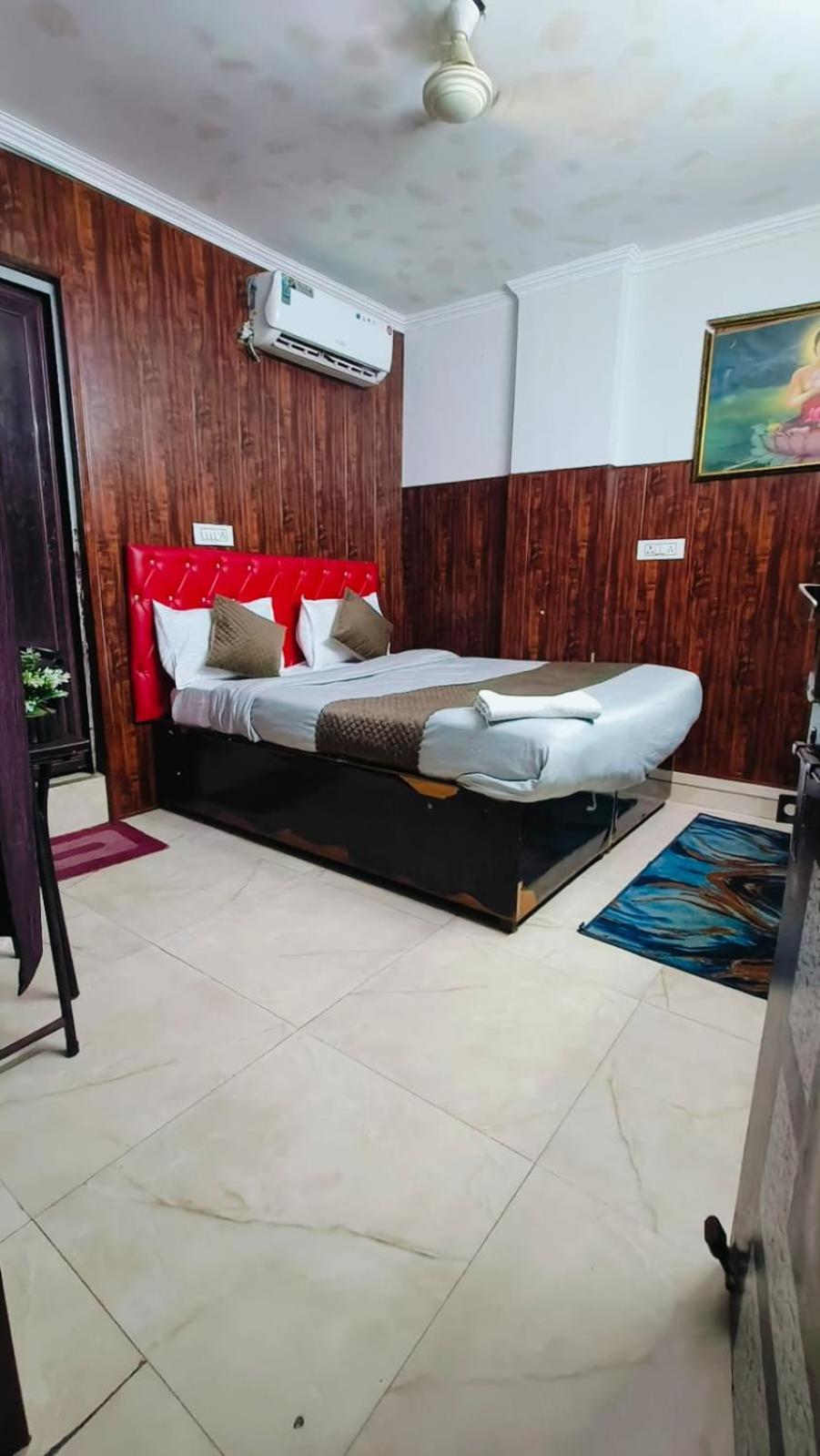 Embassy Residency - Near Chanakyapuri Embassy Area 3*